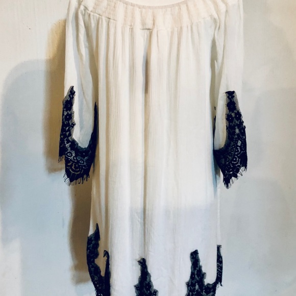 Women's dress - Picture 4 of 7